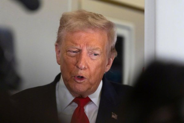 热丰网 美国即将空袭委内瑞拉机场和军事基地？特朗普否认袭击计划